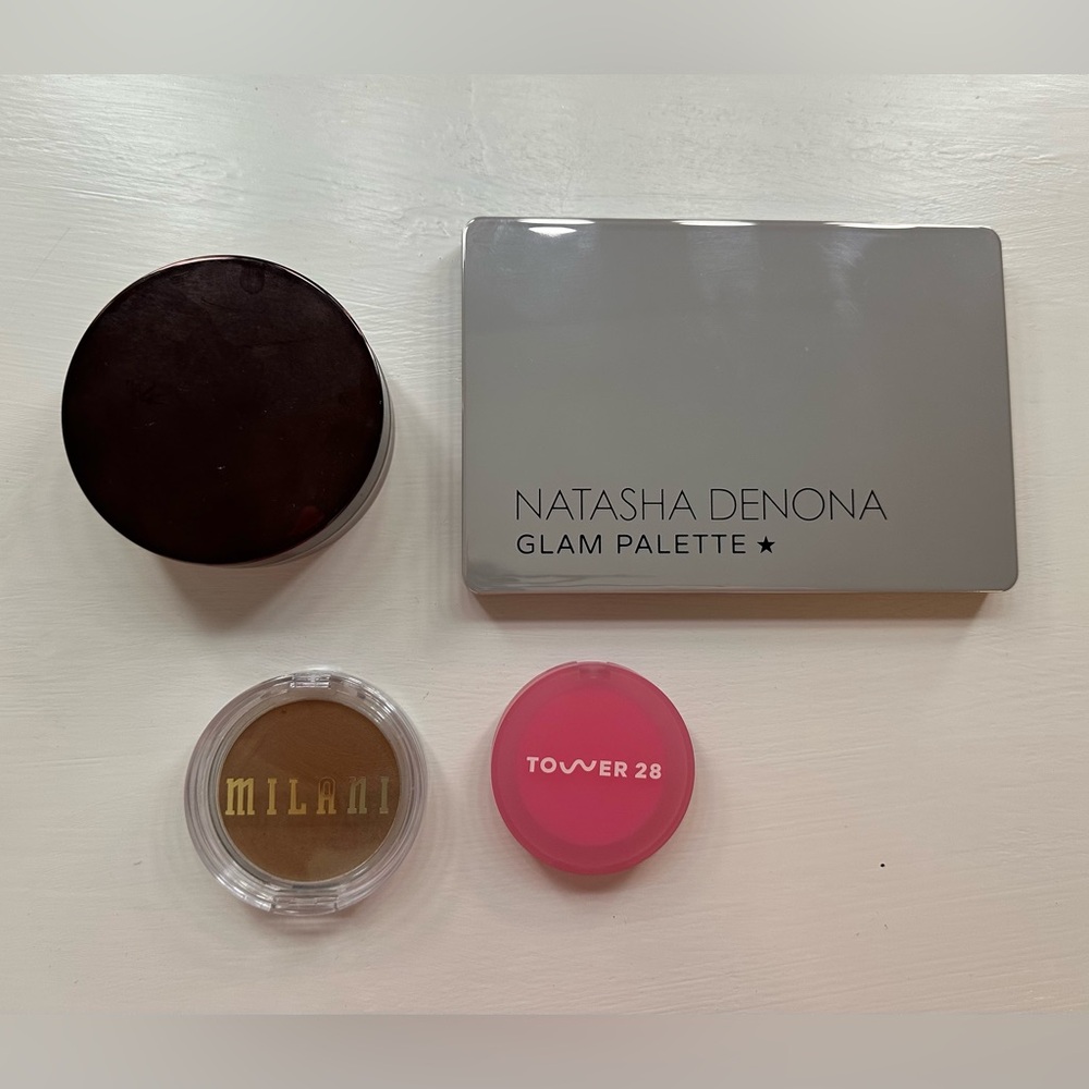 Makeup bundle